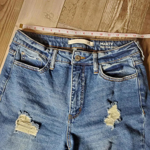 !iT. Marty High Rise Straight Ankle Jeans Distressed Women's Size 4 NWOT - Picture 10 of 12